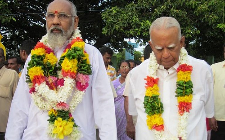 විග්නේශ්වරන් පැරදීමට ගිය පළාත් සභාවේ අවුල තාවකාලික විසදෙයි!