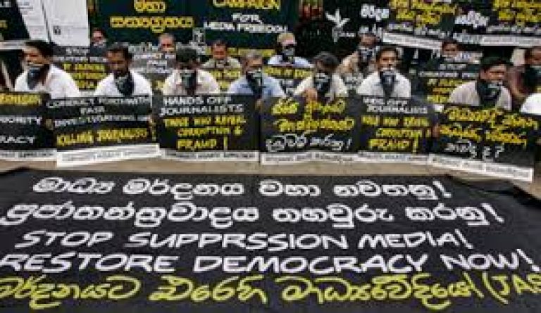 මාධ්‍යවේදීන්ට එරෙහි පහරදීම් පිළිබඳ  කඩිනම් පරික්ෂණ වහාම සිදුකළ යුතුයි- නිදහස් මාධ්‍ය ව්‍යාපාරය