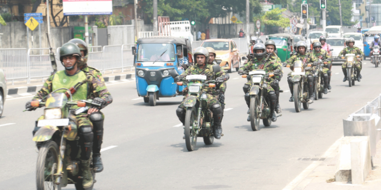 පොලිස් විශේෂ කාර්ය සාධක බලකා යතුරු පැදි කණ්ඩායම් ප්‍රදේශ ගණනාවක නිරන්තර මුර සේවයක් අරඹයි.