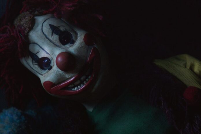 poltergeist_clown-2040.0.0