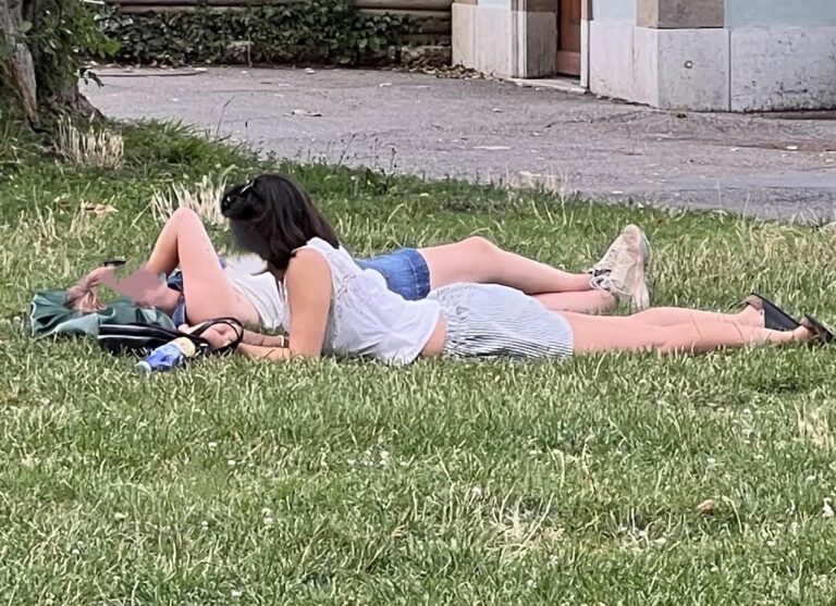 මගේ ජීවිතය වෙනස් කළ හාදුව  – අවුල්මය ලොටී