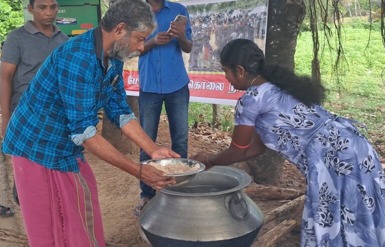 රනිල් රාජපක්ෂ පොලිසිය යුද වින්දිත අනුස්මරණ “මුල්ලිවයිකාල් කංජි” බෙදීම ජාතික ආරක්ෂාවට තර්ජනයක් යැයි තහනම් කරයි! 