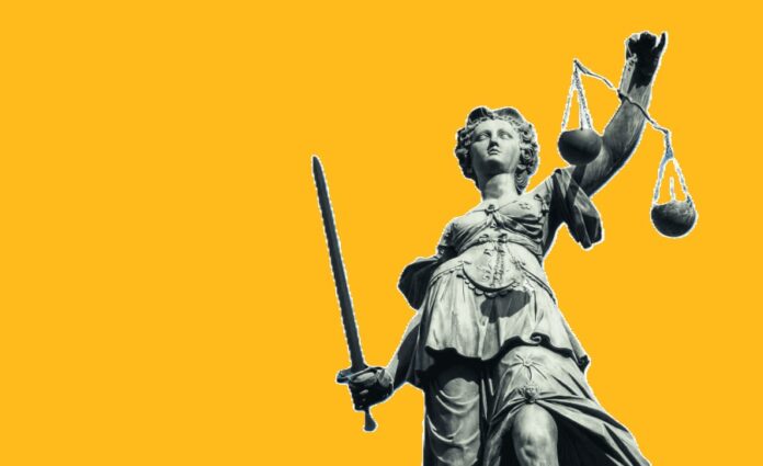 Lady-Justice-900x550බබ