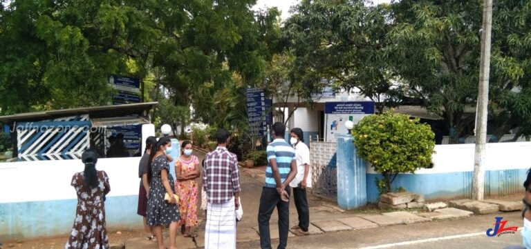 යාපනයේ දෙමළ ජනතාවගේ ඉඩම් අනීතිකව 1995 සිට පොලිසිය අල්ලා ගෙන- ප්‍රාදේශීය ලේකම්