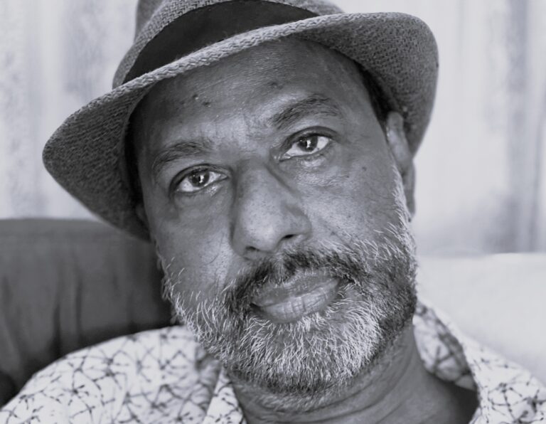 කලාව සහ සාහිත්‍ය ජනමනස වෙනසකට දේශපාලනයට වඩා බලවත් – චේරන් රුද්‍රමූර්ති