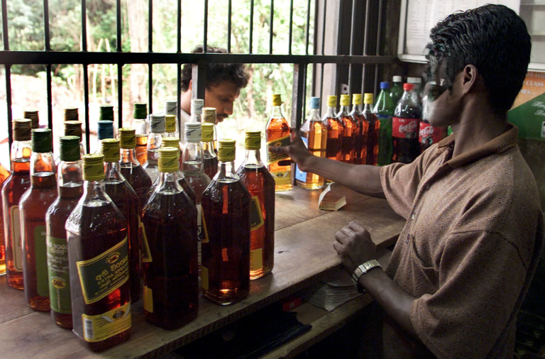 ශ්‍රී ලංකාව ලෝකයේ සෞඛ්‍ය සම්පන්නකම අතින්  පහළම රටවල් 40 අතරට !